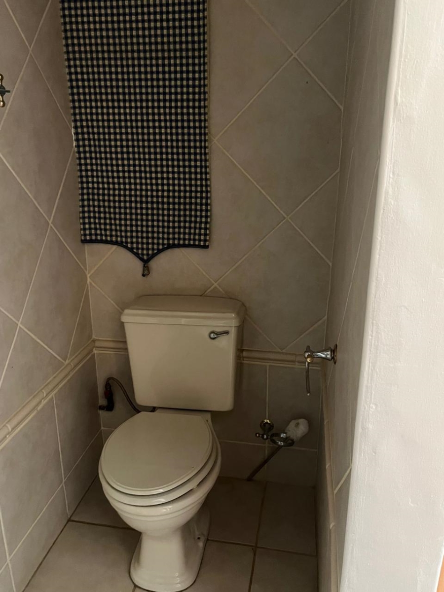 To Let 4 Bedroom Property for Rent in St Helena Free State